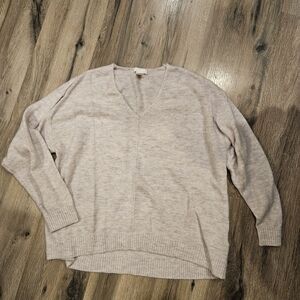 H&M Soft Pink V-Neck Sweater